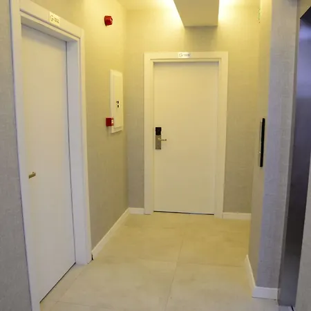 Gardenya Hotel